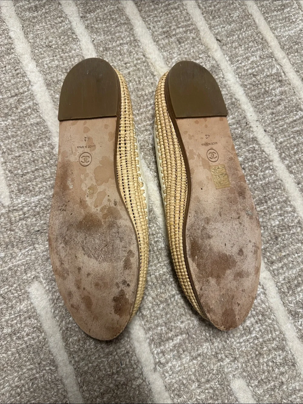 CHANEL Cream Leather Espadrille Flats with Black CC Embroidered Logo